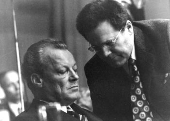 Markus Wolf: Sang “Manusia Tanpa Wajah” yang Mengguncang Intelijen Barat