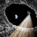 Gambaran artistik lubang Bulan di Mare Tranquillitatis yang menyembunyikan saluran gua yang dapat diakses sepanjang puluhan meter. Foto: NASA